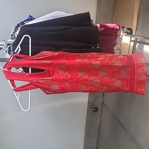 NWOT Red lace halter dress